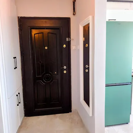 Διαμέρισμα Renovated Comfy With Unique Sea View